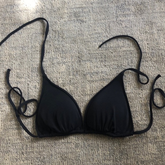 Black string bikini top - Picture 1 of 3